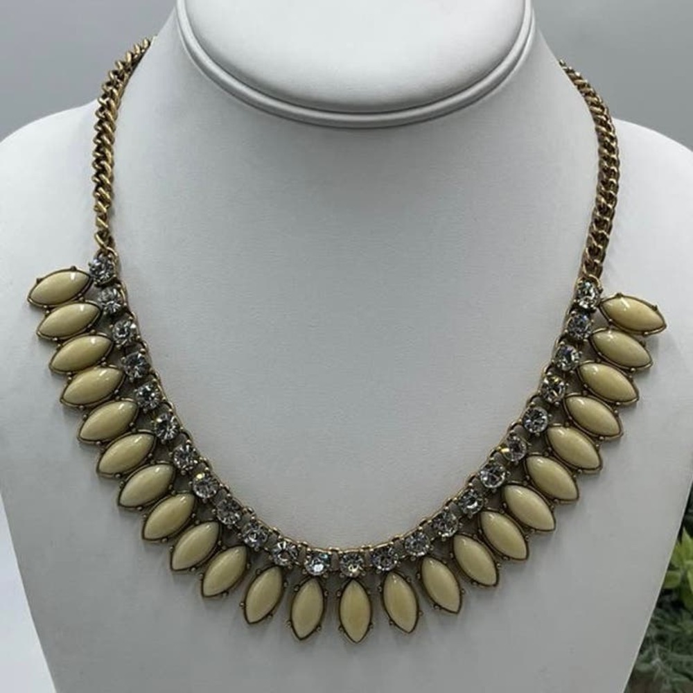 J. Crew Cream Marquise Cabochon Round‎ Rhinestone Collar Necklace